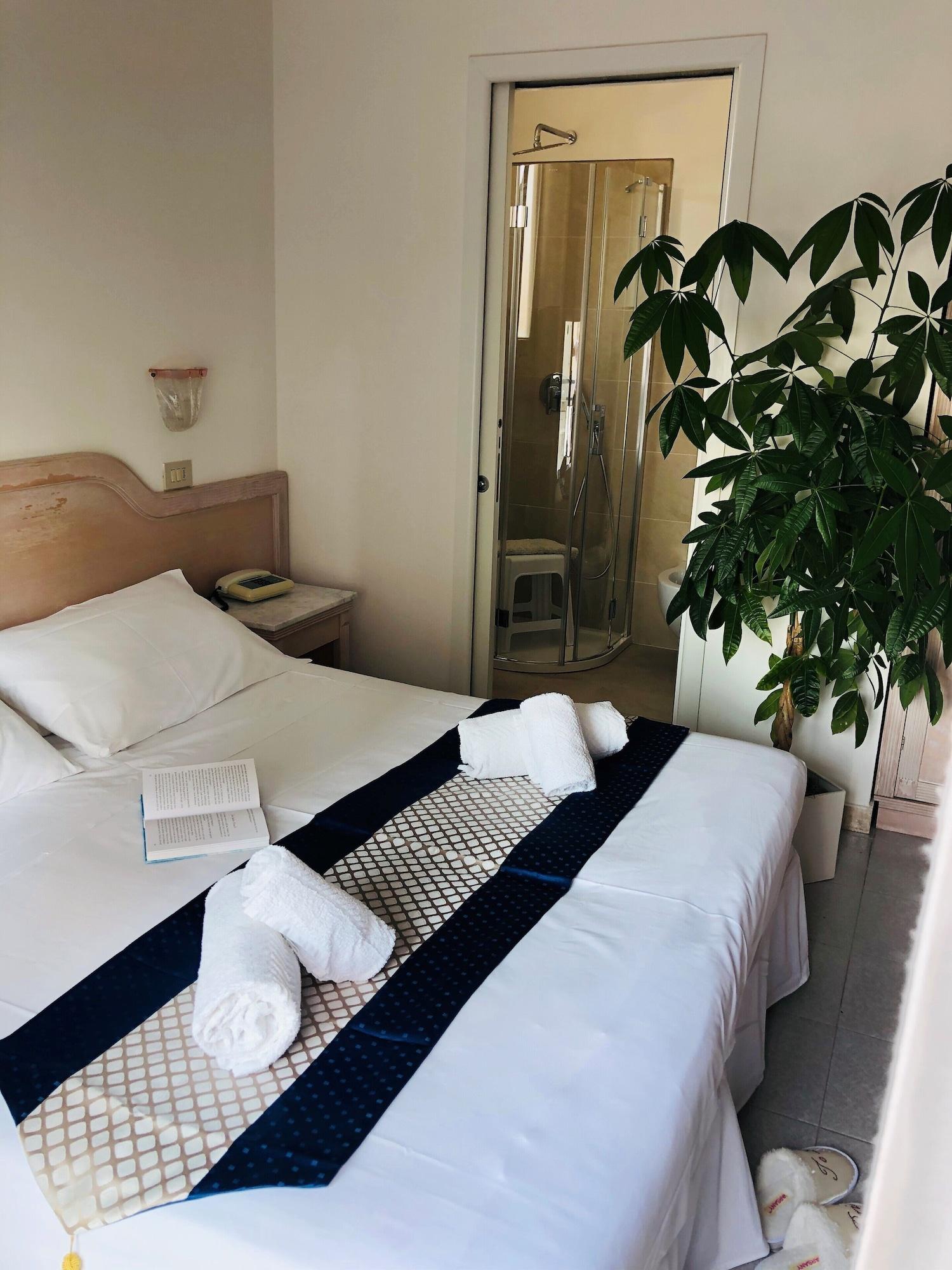 Hotel Margherita Lido di Jesolo Bagian luar foto